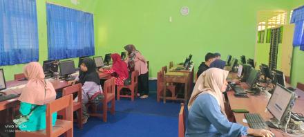 PKBM Tegal Selo Melaksanakan Simulasi UK dan Ujian Sekolah